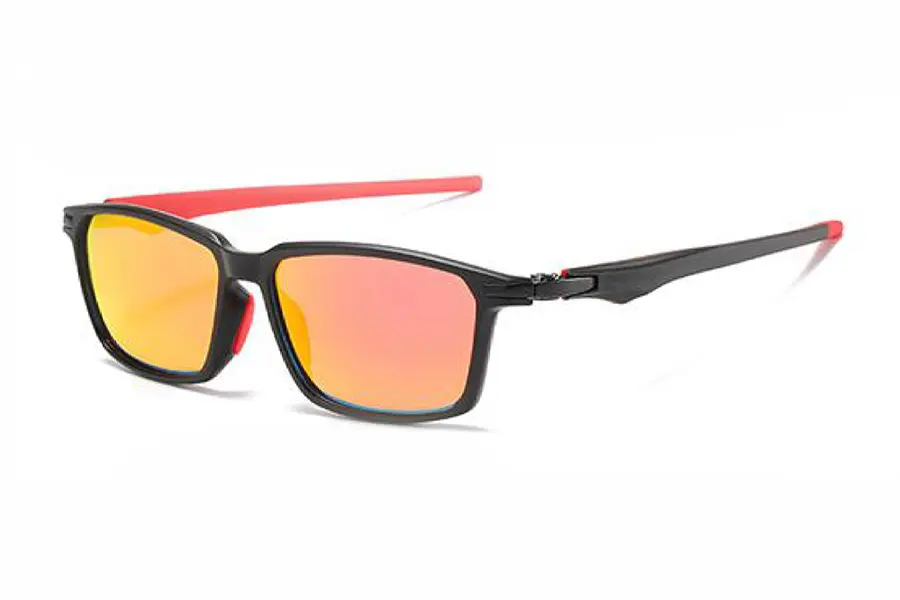 MC164 Polarized (8).jpg