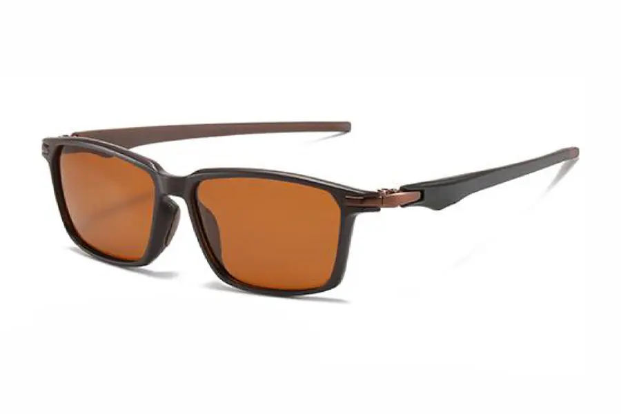 MC164 Polarized (14).jpg