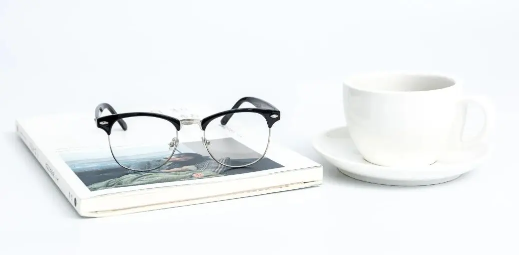 Scientific interpretation of the frames usage cycle and lens operation